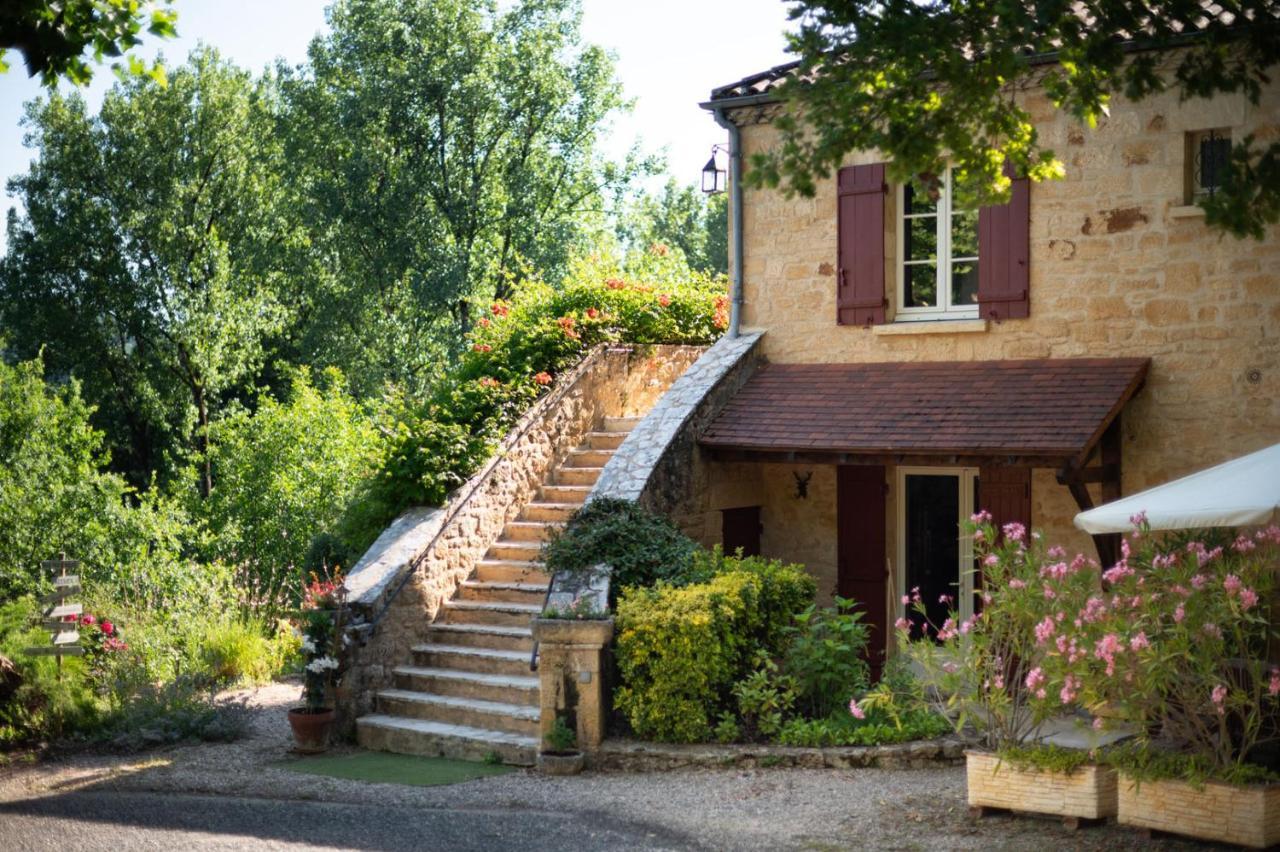 Le Clos Versailles Beynac Exteriör bild