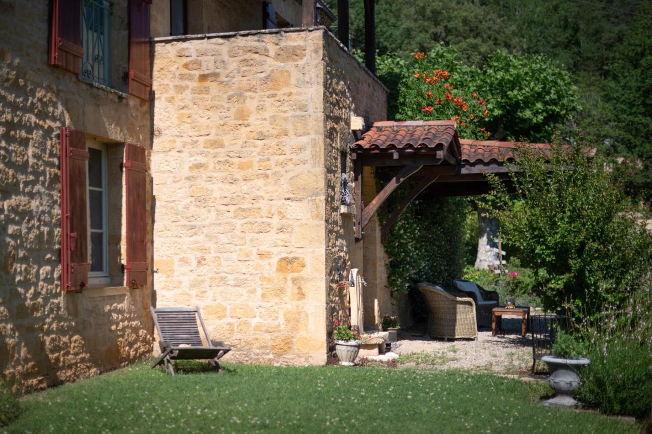 Le Clos Versailles Beynac Exteriör bild